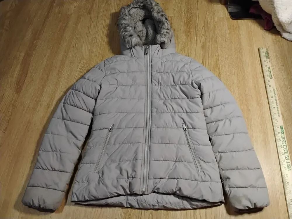 Hollister Gray Sherpa Lined Hooded Puffer Jacket Coat Womens Size XSmall